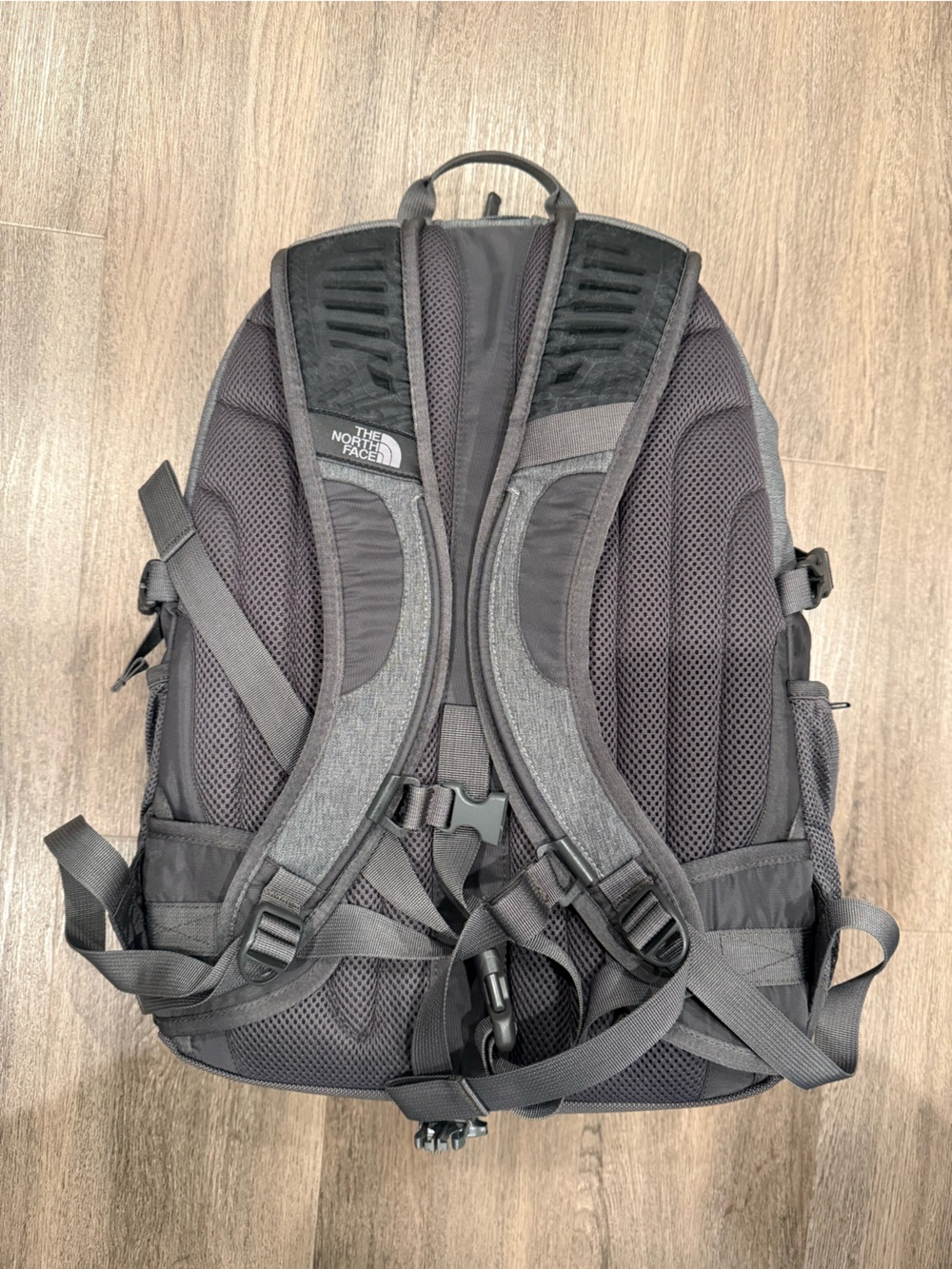 The North Face Gray Recon Backpack - Picture 3 of 7